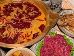 -房子红了鱼豆花重庆老火锅(广厦学院店)