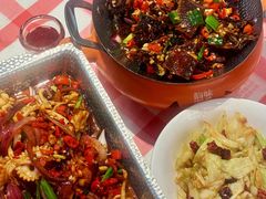 -韵味湘肴·小炒黄牛肉(五一广场美食地标店)