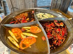 -白乐天毛肚火锅馆(南滨路店)