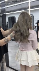 女士发型-奈川烫染Salon