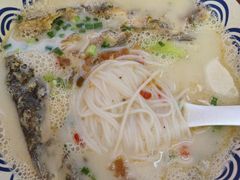 -华新胖子鱼粉(衡阳总店)