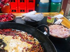 -利姐牧牛匠老火锅(兰花店)