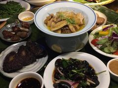 -桂小厨广西菜(青秀万达店)