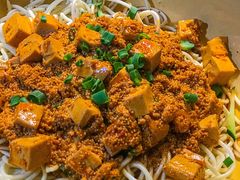 -鹤江桥·红油牛肉粉(SKP店)