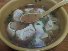 -老上海馄饨铺(辽源西路直营店)