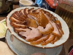 -龙聚德北京烤鸭(沙坪坝华宇A馆店)