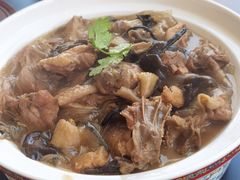 -红东阁东北菜烤肉酒馆(CROSS万象汇店)