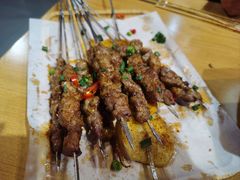 -三顾烤庐·烤鱼·烧烤·龙虾(奉贤店)