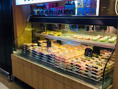 面包甜点陈列柜-争鲜回转寿司(金桥家乐福店)
