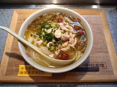 -呼啦面馆·头牌豌杂面(建新东路店)