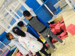 -哆啦爱梦儿童乐园(住邦城市广场店)