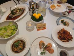 -醉辉皇上海之巅(上海中心大厦店)