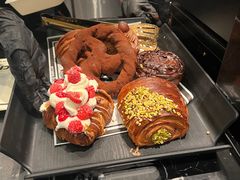 -BUTTERFUL&CREAMOROUS 黄油与面包(三里屯太古里店)