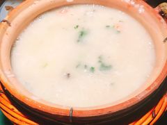 -粤港湾砂锅粥·宵夜(宝龙店)