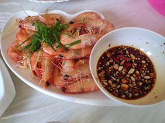 -覃记海鲜美食餐厅