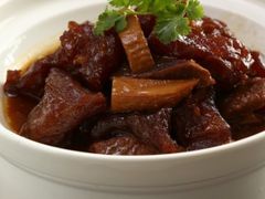 木耳烧牛筋-恒盛居回族饭店