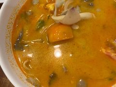 -两兄弟Song Pee Nong(2号店)