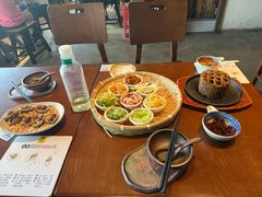 -包整·丝娃娃(一览甲秀楼风景店)