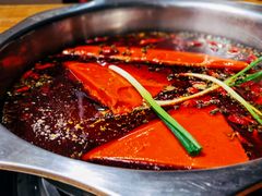 -李记称盘牛杂串串(广厦店)