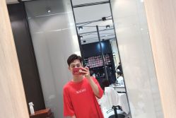 -HAIR CORNER
