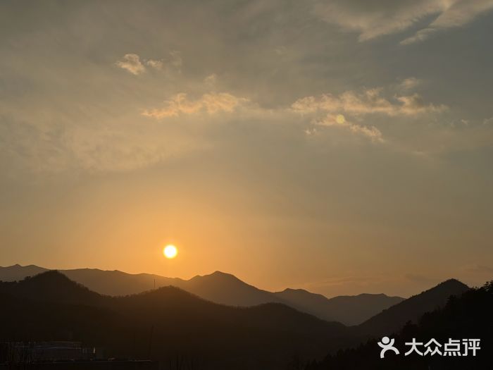 八达岭滑雪场图片