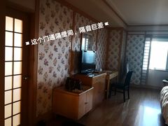 -上海尊茂酒店