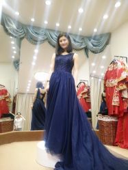 点击看大图 -觅白婚纱礼服馆
