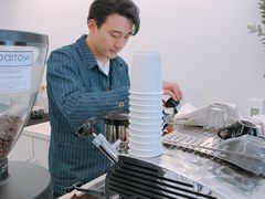 老板-麻雀咖啡SPARROW COFFEE(十全街店)