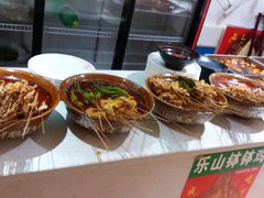 -青石桥老瓦房肥肠粉总店(青石桥总店)