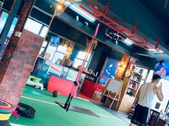 -GYMPLUS私教健身会馆(大悦城店)
