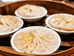 -莱莱小笼·乔艾
