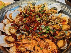 -吕氏焗小鲜•海鲜青岛菜(总店)