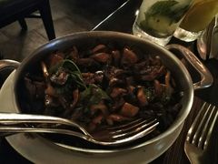 -db Bistro & Oyster Bar by Daniel Boulud(滨海湾金沙店)