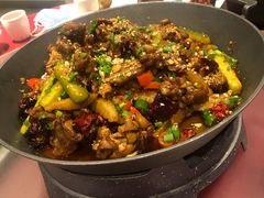 滇越牛蛙锅-滇越乘象云南餐厅(豆各庄店)