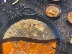 -冯校长老火锅(中联广场店)