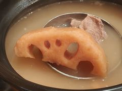 莲藕排骨汤-莲餐厅·湖北菜·潜江小龙虾店(愚园路店)