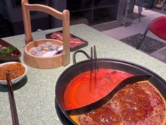-憨铁匠老火锅(龙岗万科里店)
