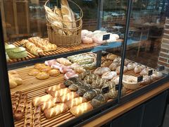 -焙丽拾光(麦凯乐直营店)