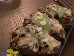 牛油果吐司-LE MISSMORE餐酒吧(茉念西里店)