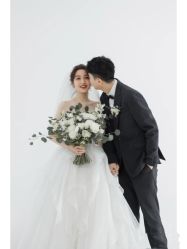 -索菲亚婚纱摄影
