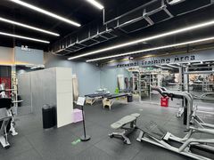 -VLines耀能运动24小时·月付制健身(京广桥店)