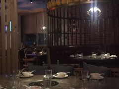 -三人行骨头王火锅(长寿店)