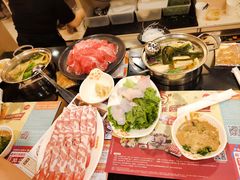 -呷哺呷哺(世贸.工三店)