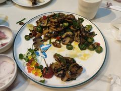 -清真·胖妈妈手抓餐厅(定西路长城宾馆店)