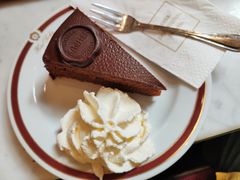 -Cafe Sacher(WIEN)