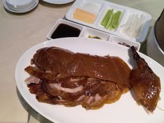 -瓦国小镇·果木烤鸭·融合菜(西口店)