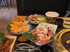 -梦山水日本烧肉(五四广场店)