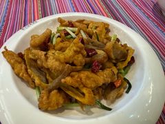 -香巴拉云南餐厅(华莱坞店)