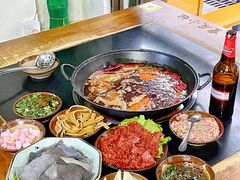 -重庆故事姊妹老火锅(财经学院店)