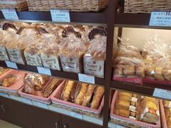 -红宝石·鲜奶小方·海派西点房(南翔店)